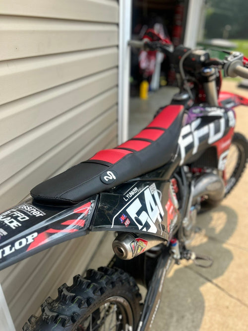 CUSTOM COVER TO MATCH GRAPHICS